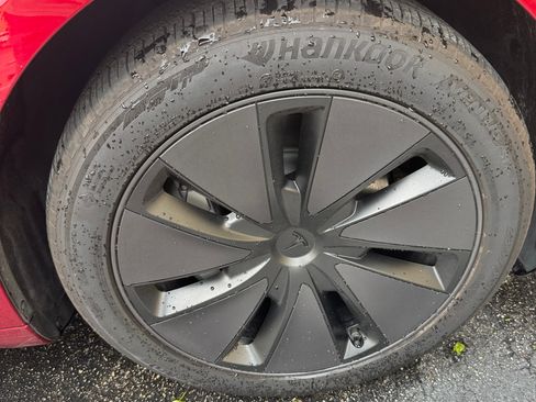 Used 2024 Tesla Model 3 Standard Range RWD image 16