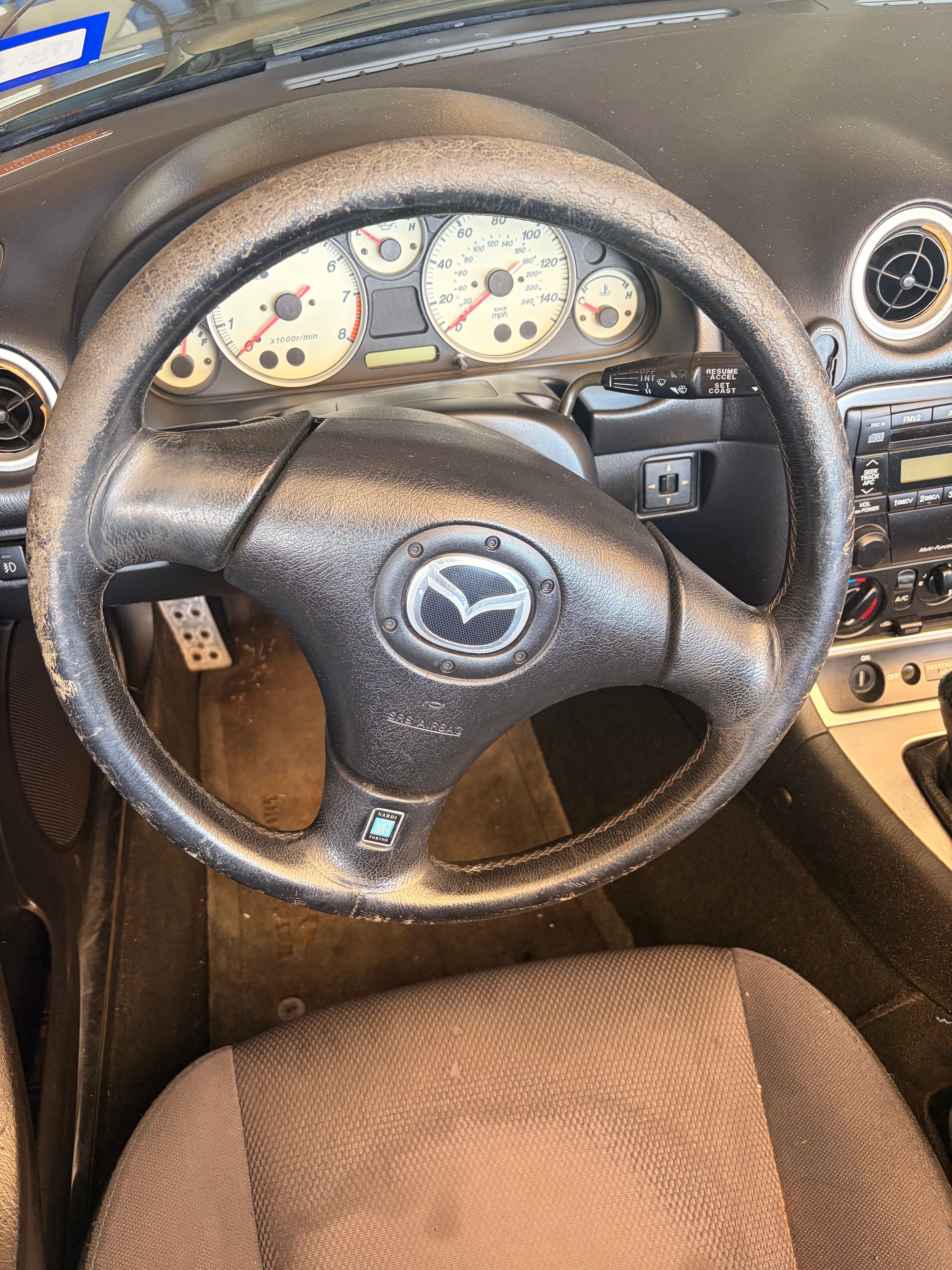 Used 2003 MAZDA MX-5 Miata Shinsen RWD image 18