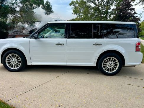 Used 2019 Ford Flex SEL w/ Equipment Group 202A AWD/4WD image 5