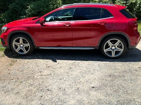 Used 2015 Mercedes-Benz GLA 250 4MATIC image 9