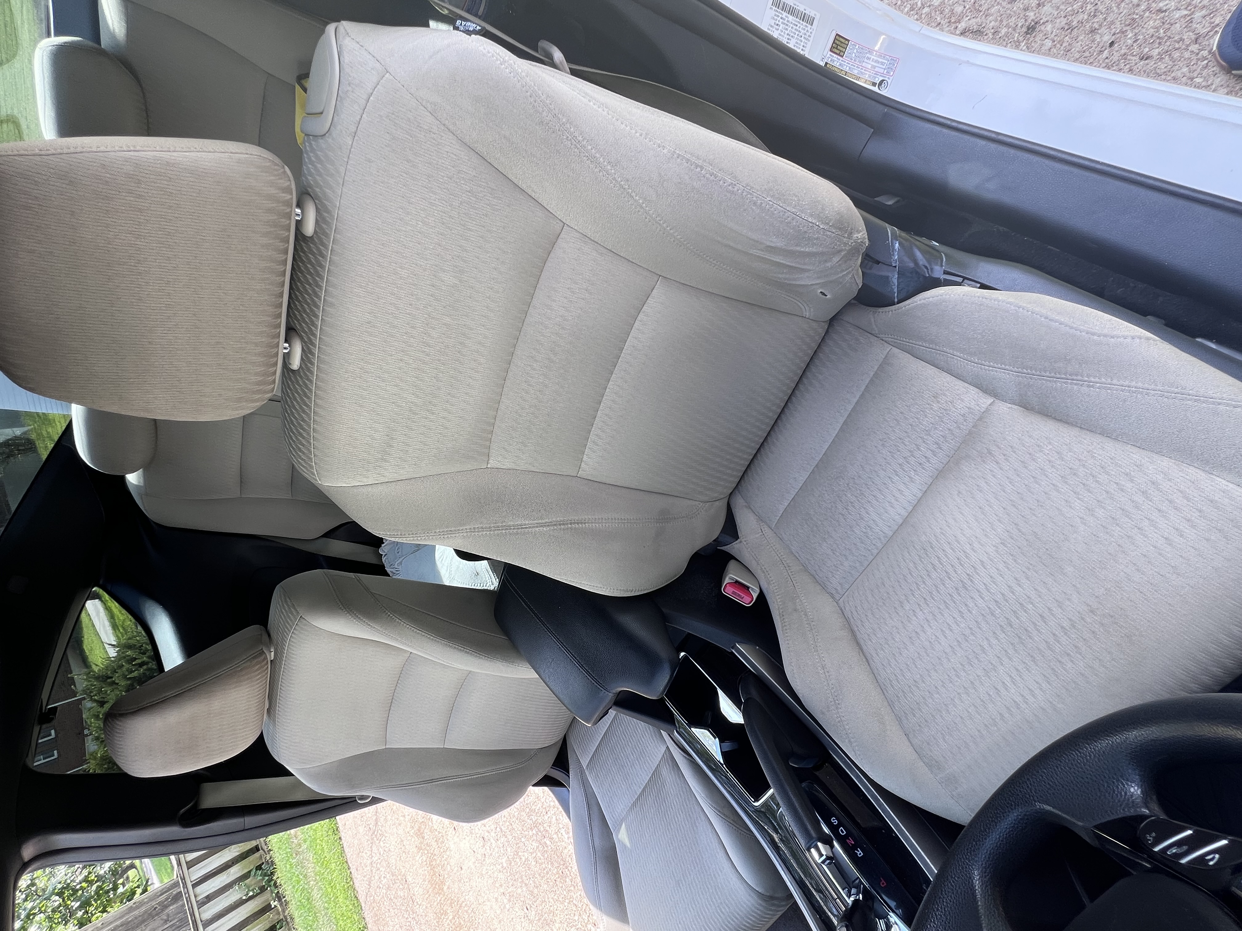 Used 2016 Honda Accord EX image 9
