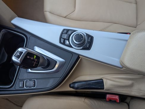 Used 2013 BMW 328i xDrive 328i xDrive Sedan 4D image 15