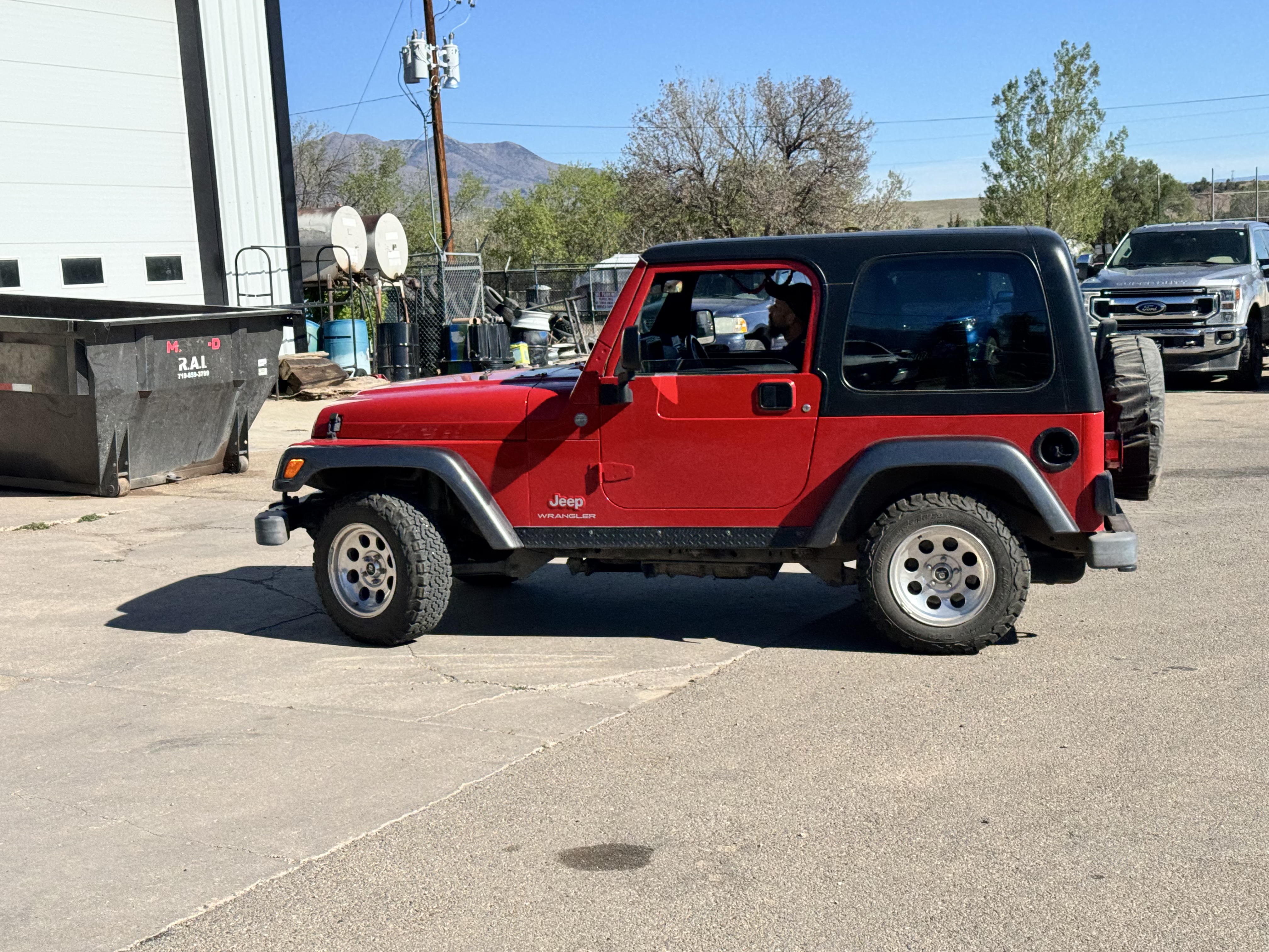 Used 2004 Jeep Wrangler X AWD/4WD image 10