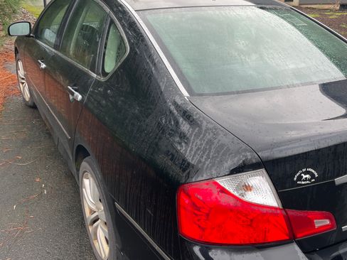 Used 2008 INFINITI M35 x w/ Technology Pkg image 2
