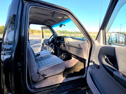 Used 1994 Ford Ranger 4x4 Regular Cab image 16