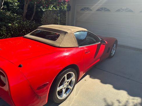 Used 2003 Chevrolet Corvette Convertible w/ Preferred Equipment Group1 image 15