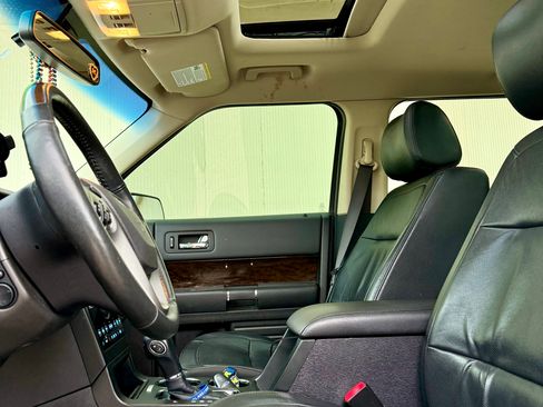 Used 2017 Ford Flex Limited w/ Equipment Group 301A image 12