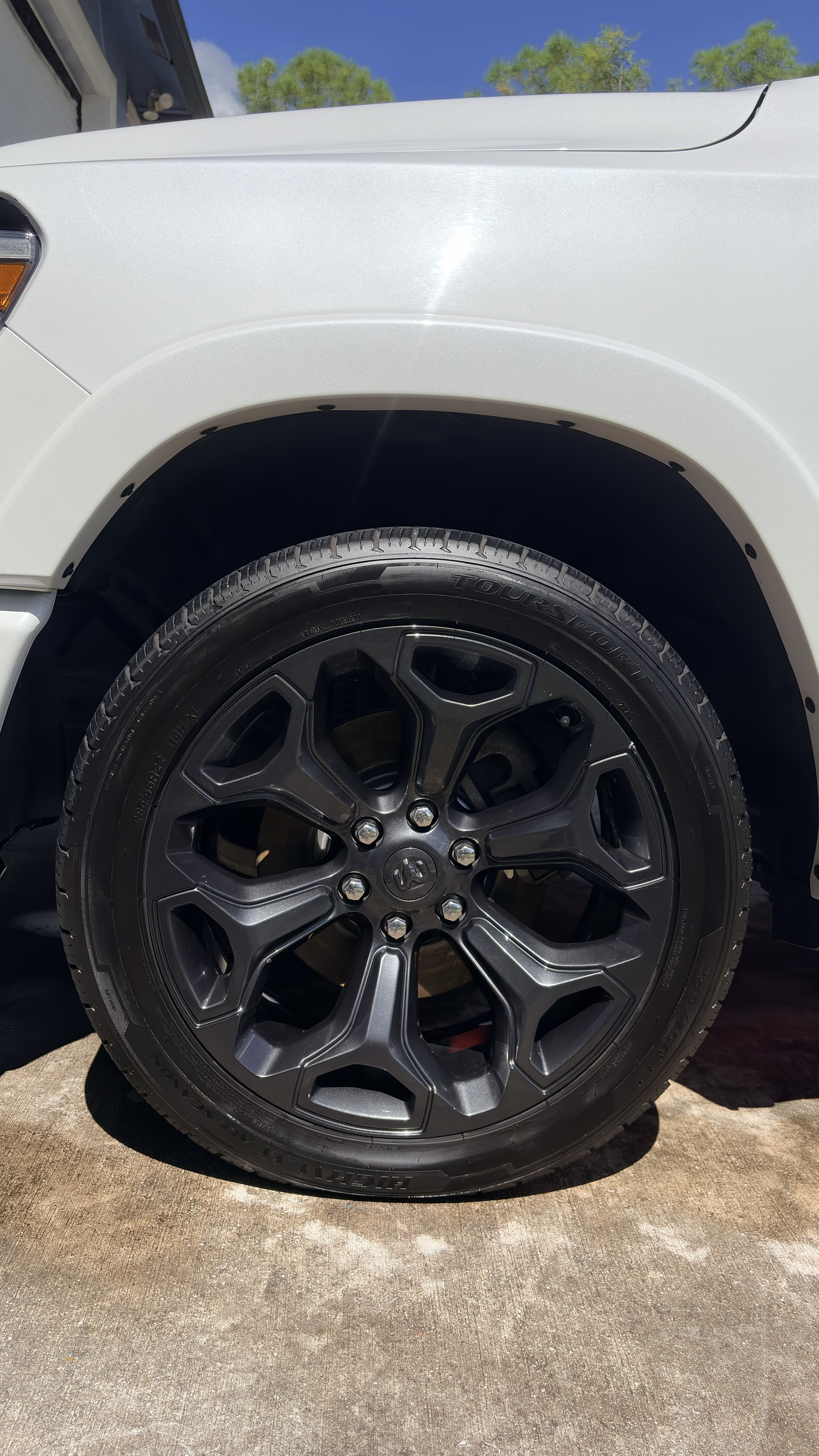 Used 2021 RAM 1500 Limited w/ Night Edition AWD/4WD image 6