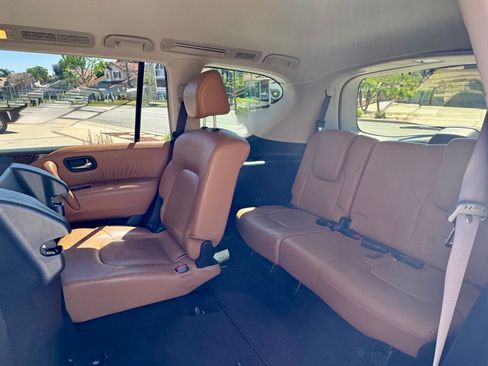 Used 2016 INFINITI QX80 Sport Utility 4D image 15