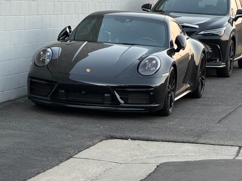 Used 2022 Porsche 911 GT3 RS image 1