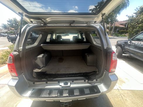 Used 2006 Toyota 4Runner Sport RWD image 2