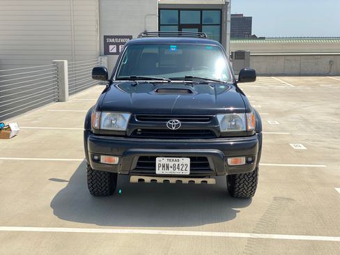 Used 2002 Toyota 4Runner SR5 RWD image 1