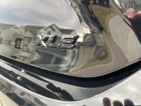 Used 2025 Toyota Camry XLE image 20