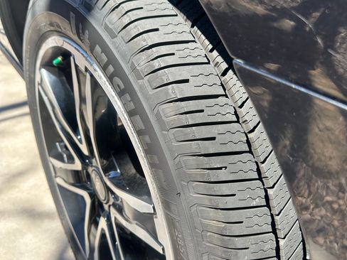 Used 2019 Ford Expedition Max Limited w/ Equipment Group 303A image 12