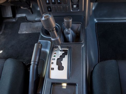 Used 2012 Toyota FJ Cruiser Sport Utility 2D image 10