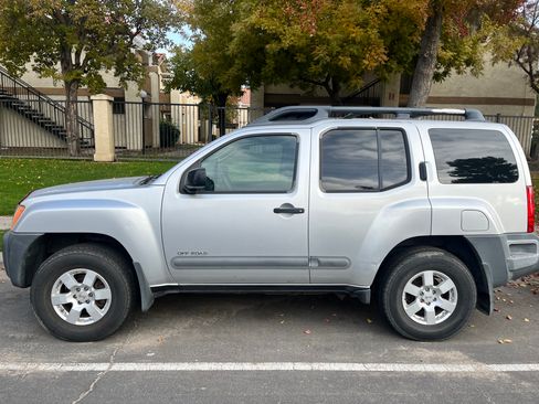 Used 2005 Nissan Xterra Off-Road image 1