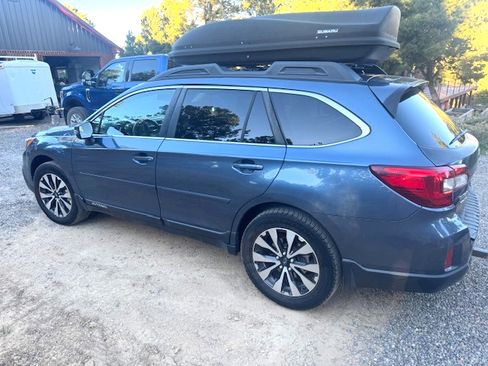 Used 2015 Subaru Outback 3.6R Limited image 9