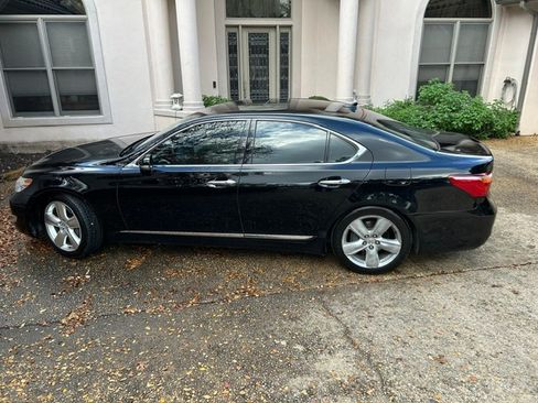 Used 2010 Lexus LS 460 image 12
