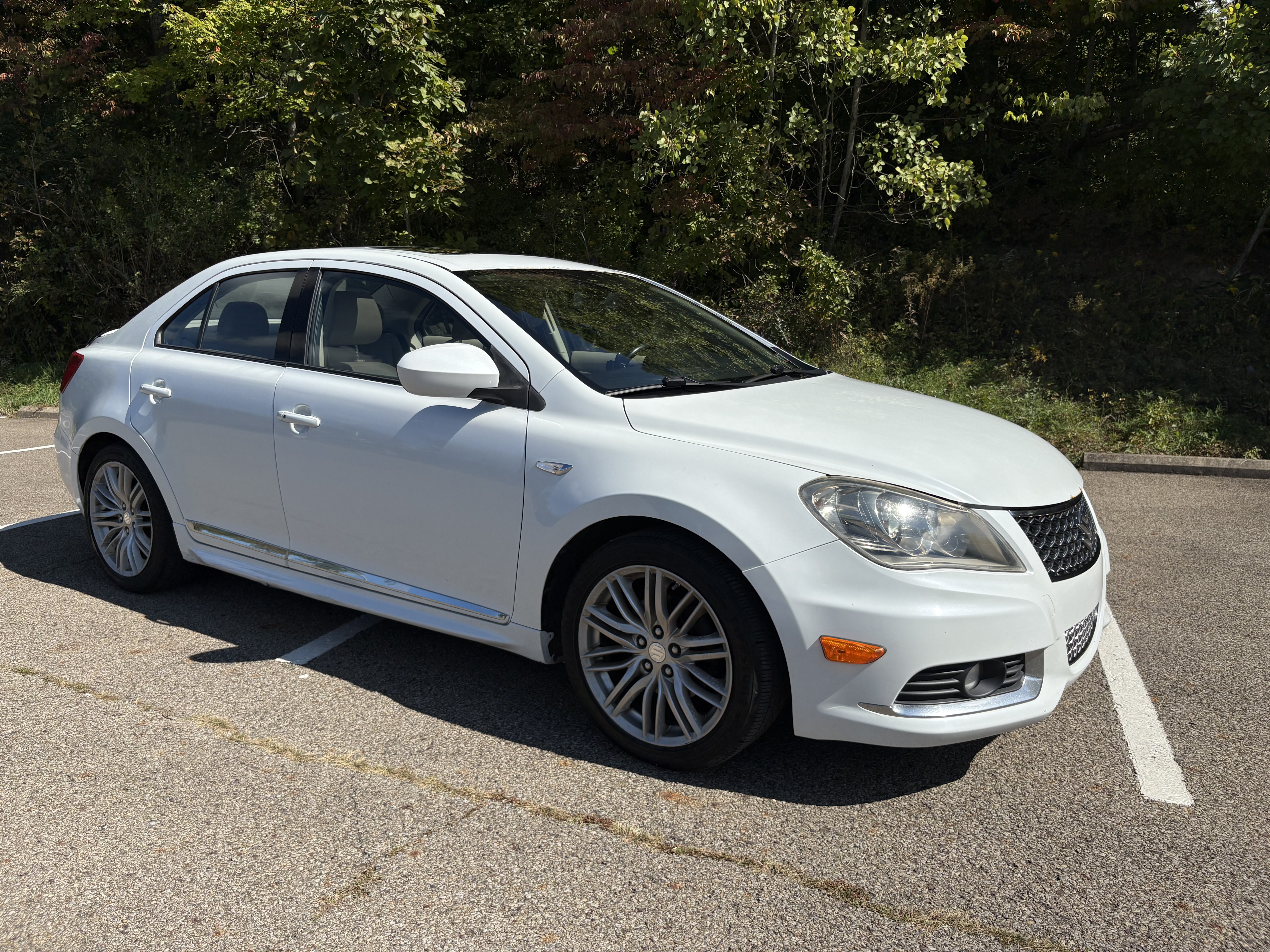 Used 2012 Suzuki Kizashi Sport SLS AWD/4WD image 5