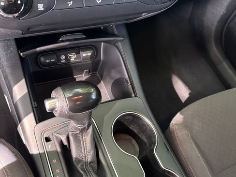 Used 2016 Kia Sorento AWD image 8