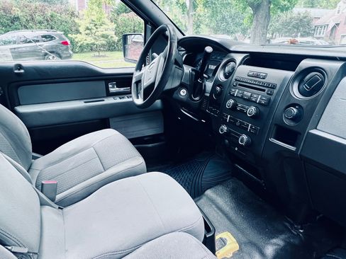 Used 2014 Ford F150 XL w/ Power Equipment Group image 4