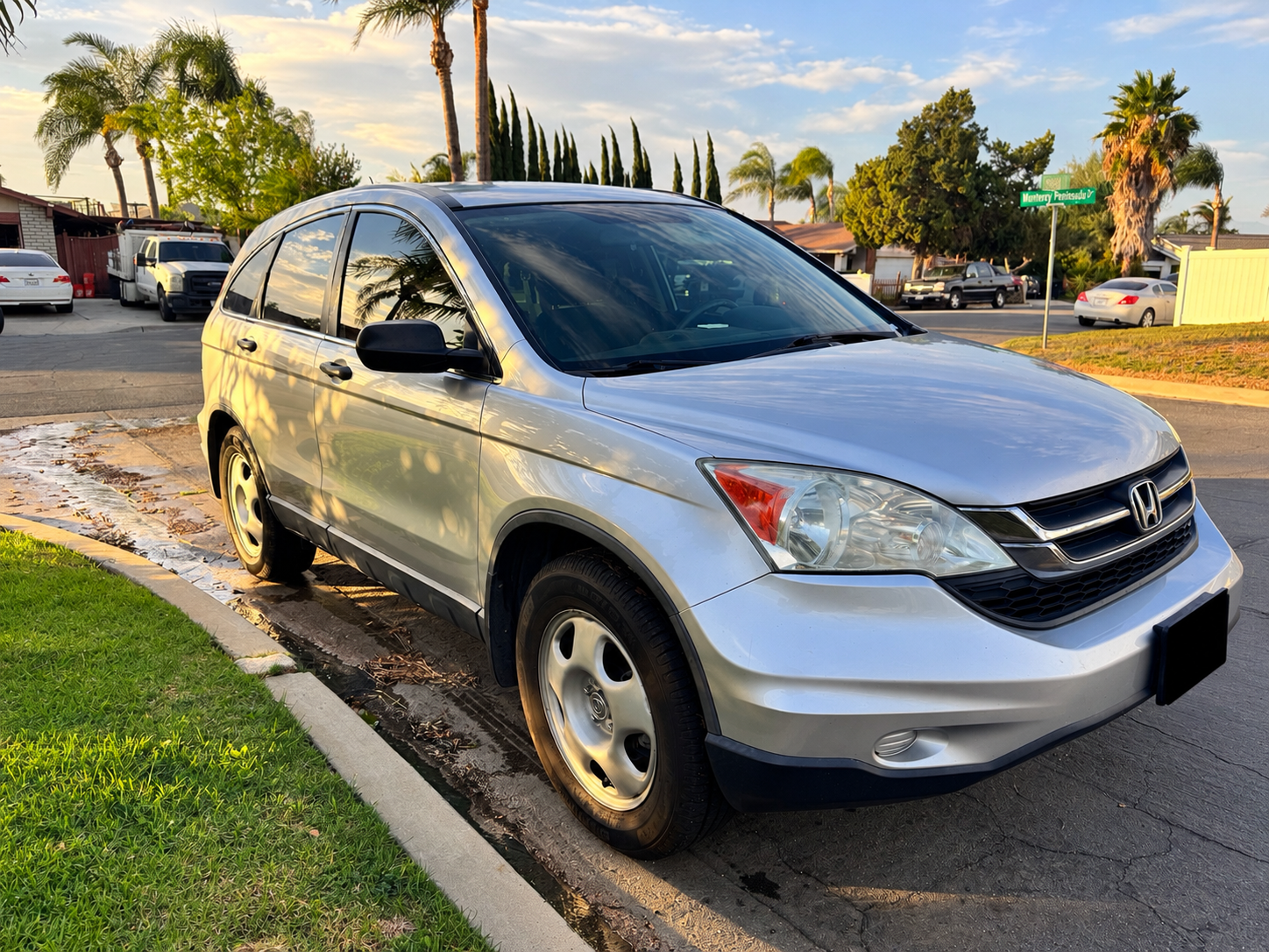 Used 2010 Honda CR-V LX image 4