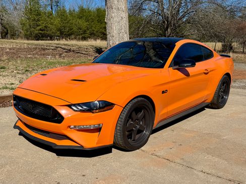 Used 2021 Ford Mustang GT Premium w/ Equipment Group 401A image 1