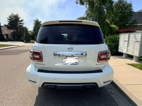 Used 2020 Nissan Armada Platinum AWD/4WD image 5