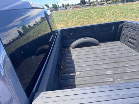 Used 2018 Ford F150 Raptor w/ Equipment Group 802A Luxury AWD/4WD image 11
