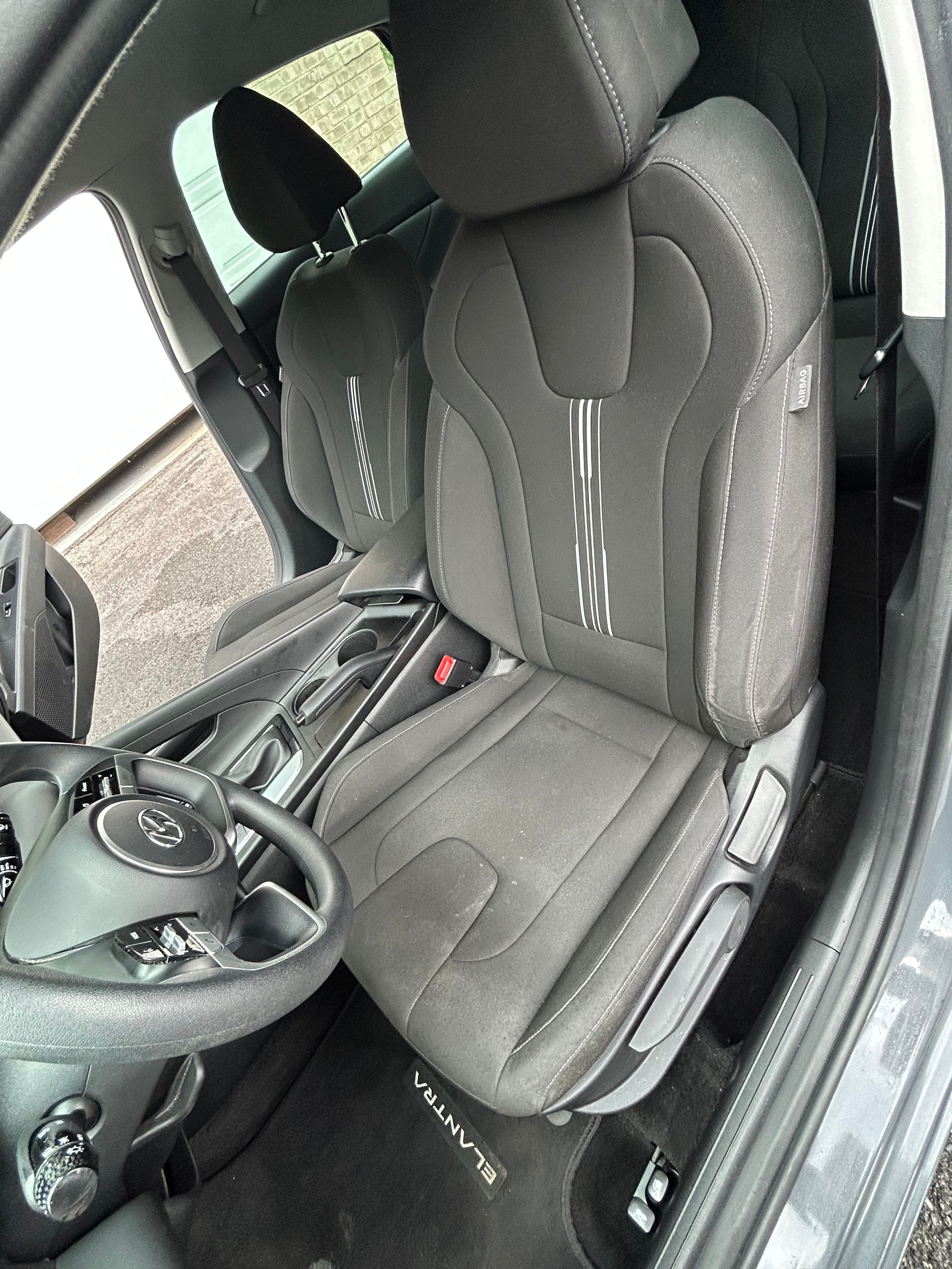 Used 2023 Hyundai Elantra SEL FWD image 21