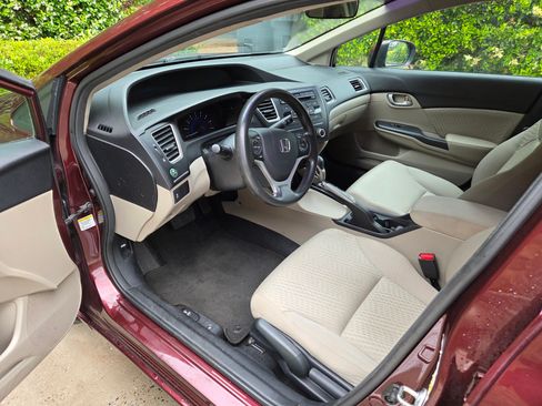 Used 2015 Honda Civic LX image 2