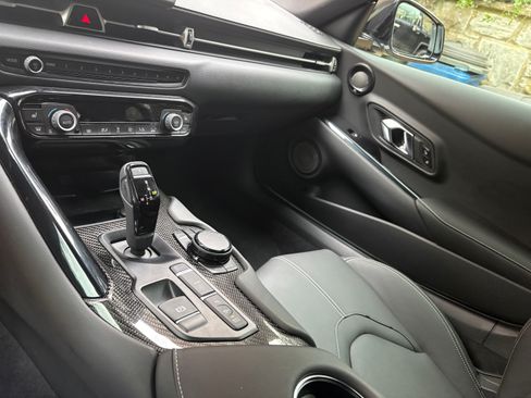 Used 2020 Toyota Supra Premium w/ Driver Assist Package image 10