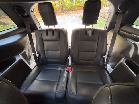 Used 2015 Ford Explorer Sport w/ Equipment Group 401A image 19