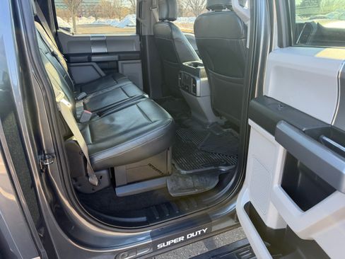Used 2018 Ford F250 XLT w/ XLT Premium Package image 4
