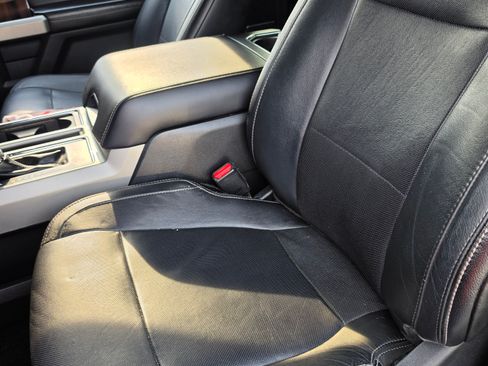 Used 2015 Ford F150 Lariat AWD/4WD image 15