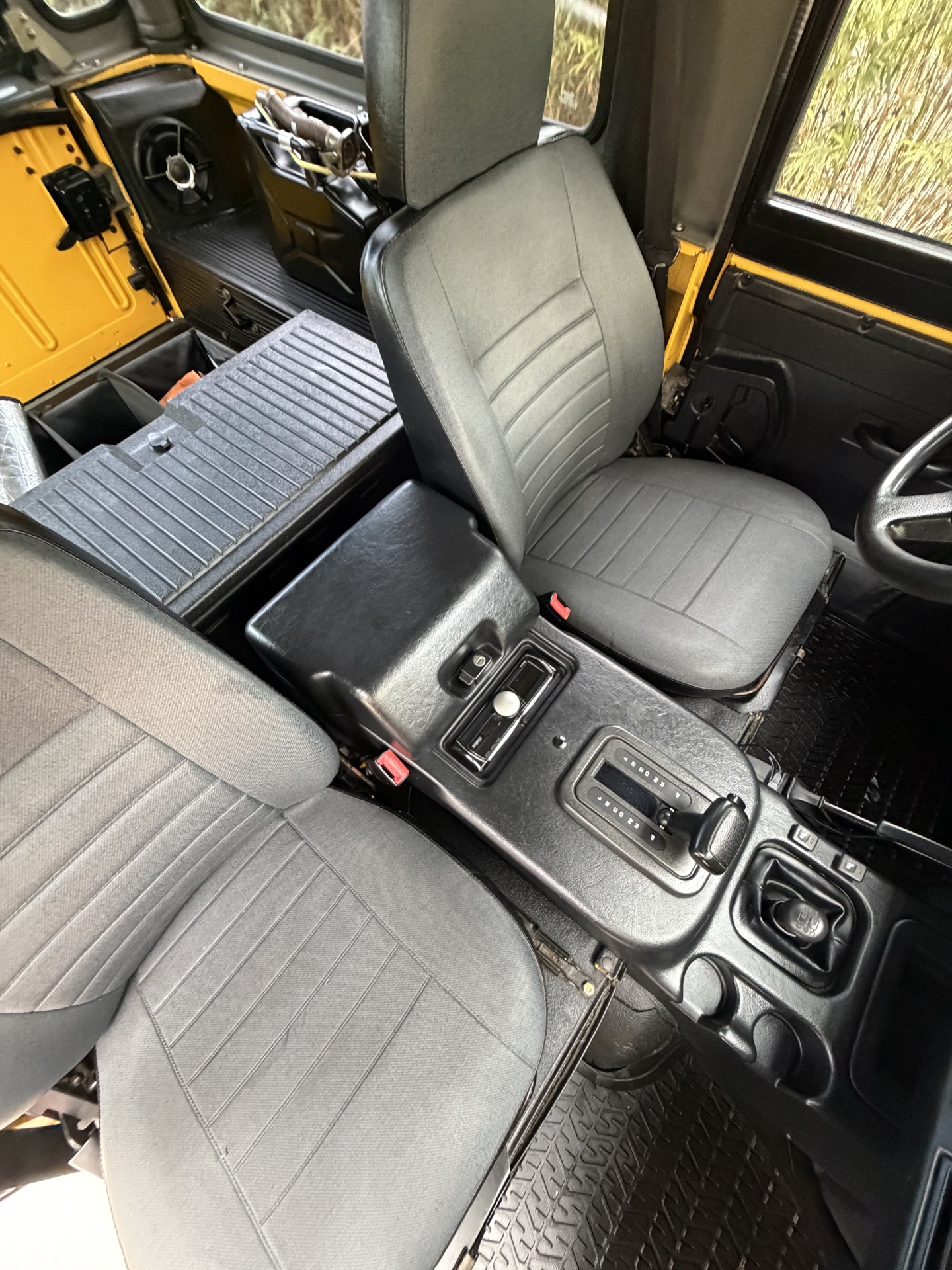 Used 1997 Land Rover Defender 90 AWD/4WD image 21