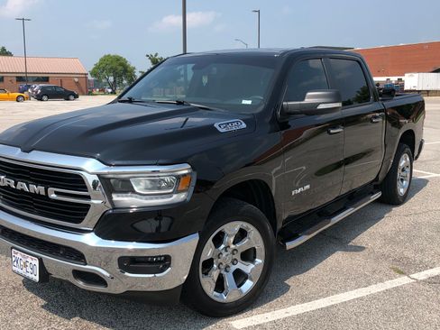 Used 2019 RAM 1500 Big Horn AWD/4WD image 1