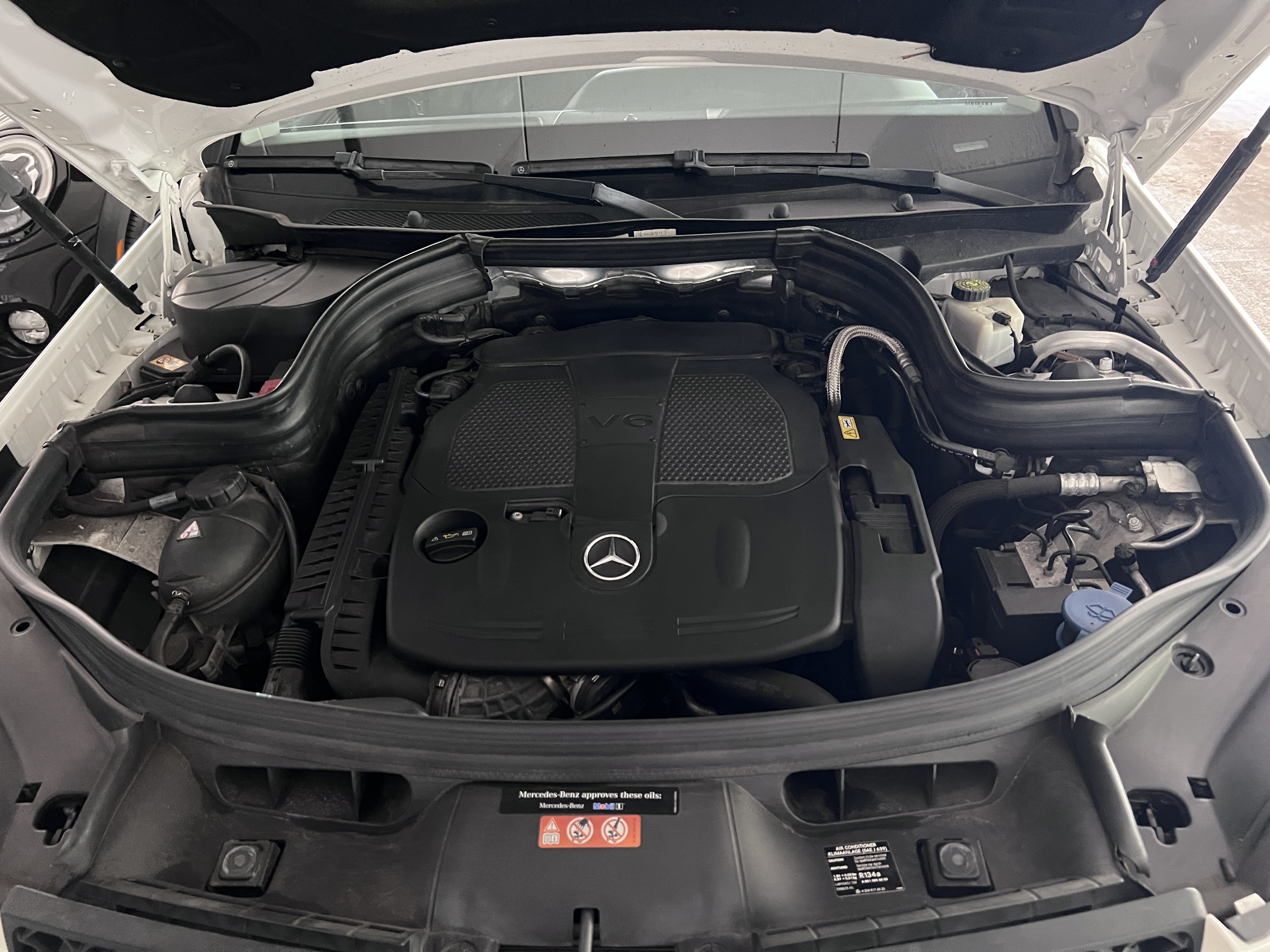 Used 2014 Mercedes-Benz GLK 350 2WD image 15