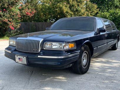 Used 1997 Lincoln Town Car Executive