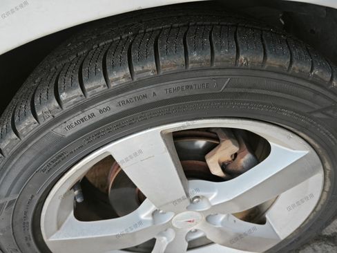 Used 2008 Pontiac G6 GT w/ Premium Package image 12