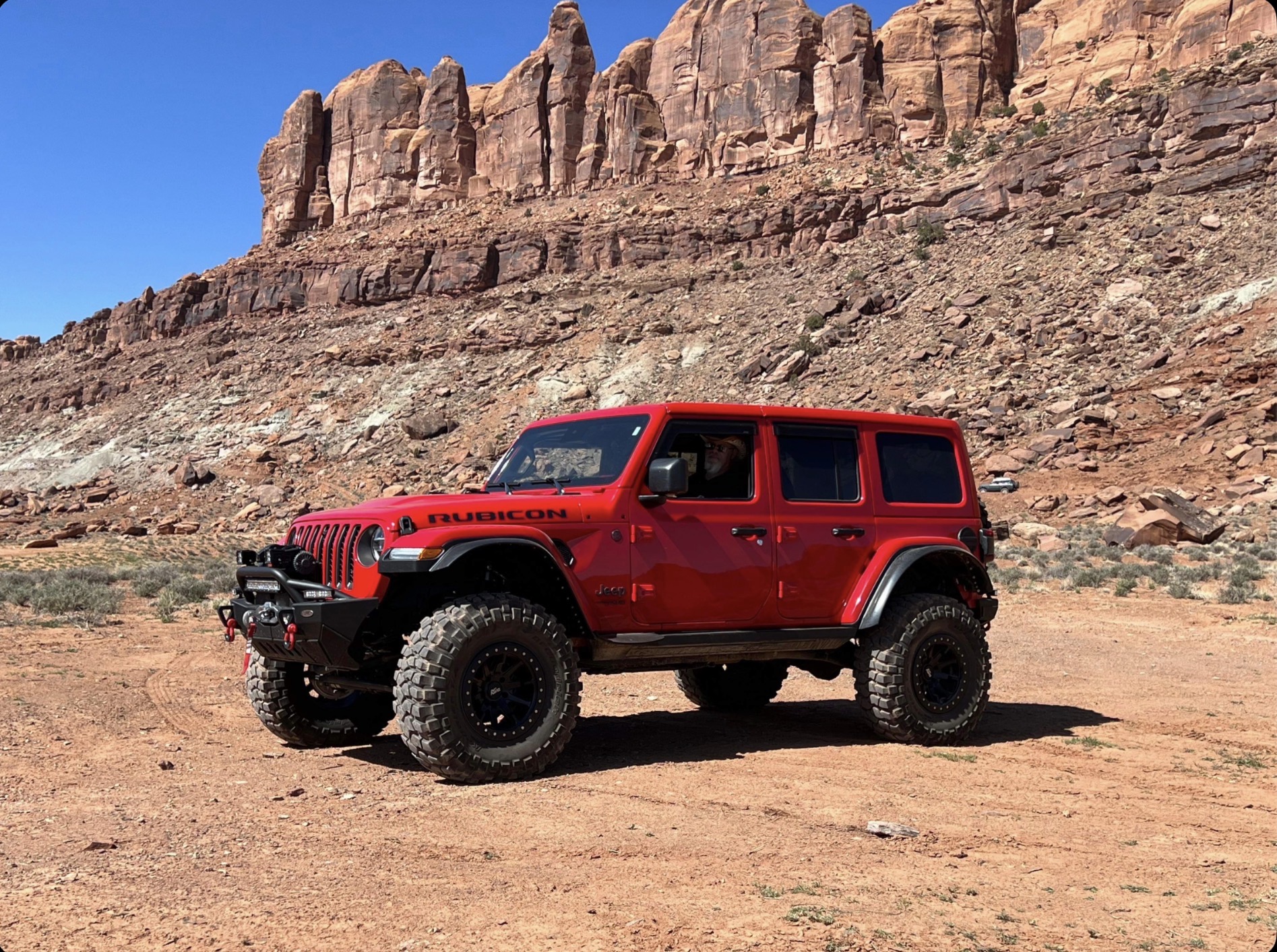 Used 2021 Jeep Wrangler Unlimited Rubicon AWD/4WD image 23