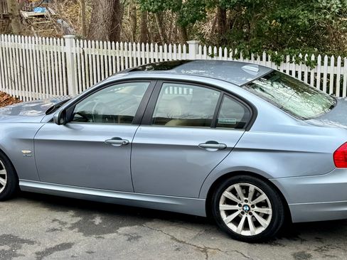 Used 2011 BMW 328i xDrive 328i xDrive Sedan 4D image 1