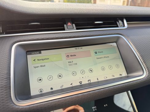 Used 2020 Land Rover Range Rover Evoque S image 13