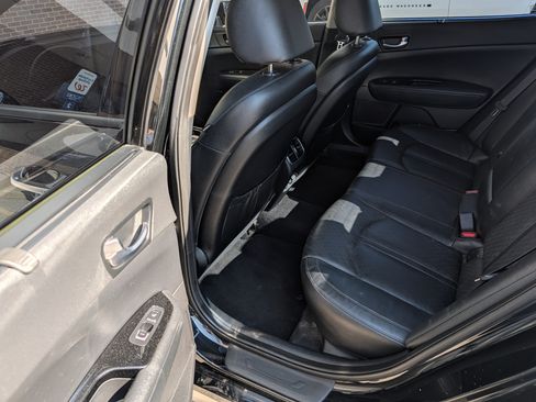 Used 2017 Kia Optima EX w/ Technology Package image 8