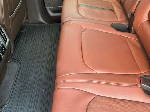 Used 2022 Ford F450 King Ranch w/ King Ranch Ultimate Package AWD/4WD image 9