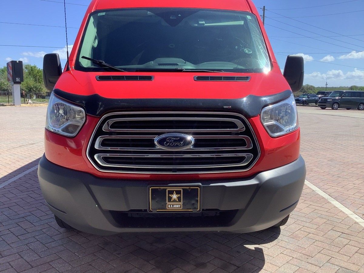 Used 2018 Ford Transit 250 148 Medium Roof RWD image 10
