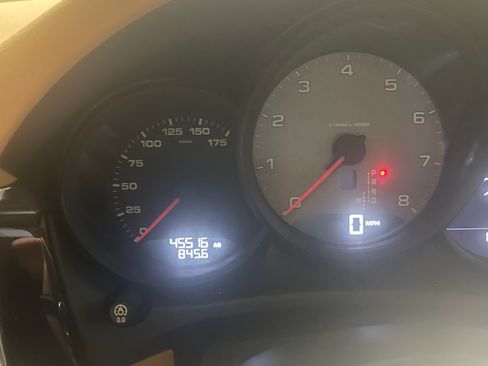 Used 2016 Porsche Macan S image 3