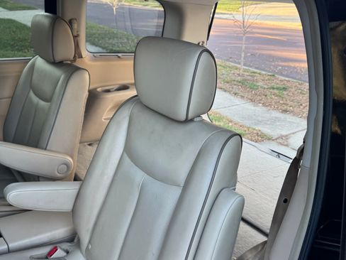 Used 2011 Nissan Quest LE image 11