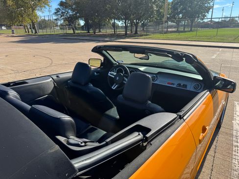 Used 2007 Ford Mustang GT Premium image 12