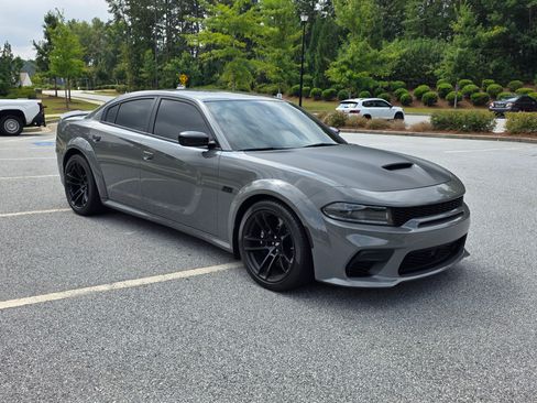 Used 2023 Dodge Charger Scat Pack RWD image 5